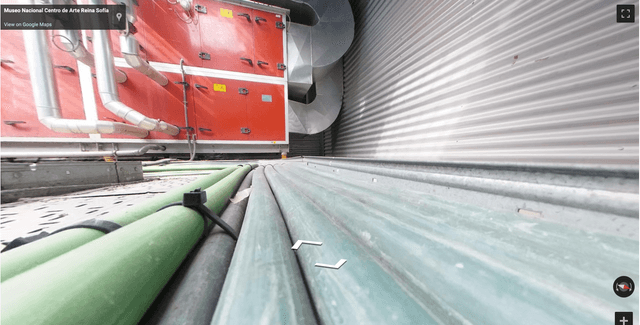 La imagen muestra un conjunto de cables.